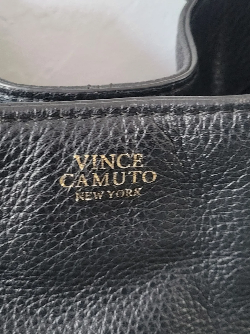 Vince Camuto Black Leather Bag Quiet Luxury Work Travel Mob Wife Chic